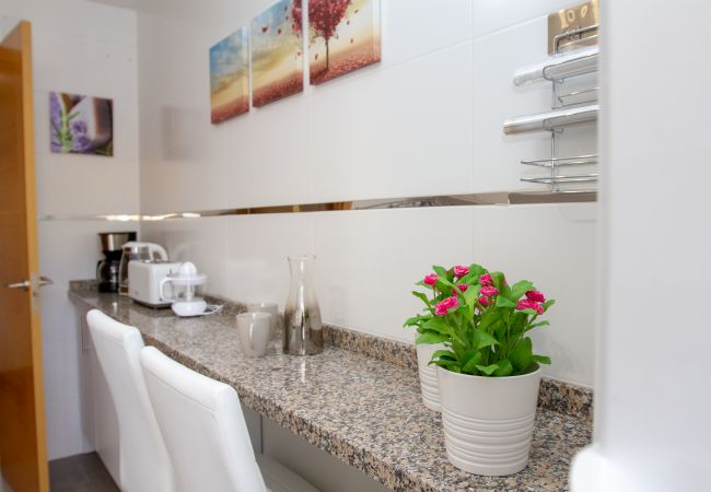 Apartamento em Torremolinos - Lydia Uno - Exclusive apartment for 8 near beach and restaurants