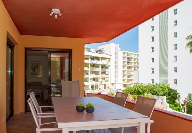 Apartamento em Torremolinos - Lydia Uno - Exclusive apartment for 8 near beach and restaurants