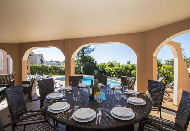 Villa em Vilamoura - Villa Anita | 5 Quartos | Privada | Vilamoura