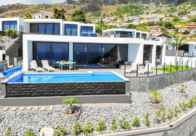 Villa em Arco da Calheta - Villa Rubydom