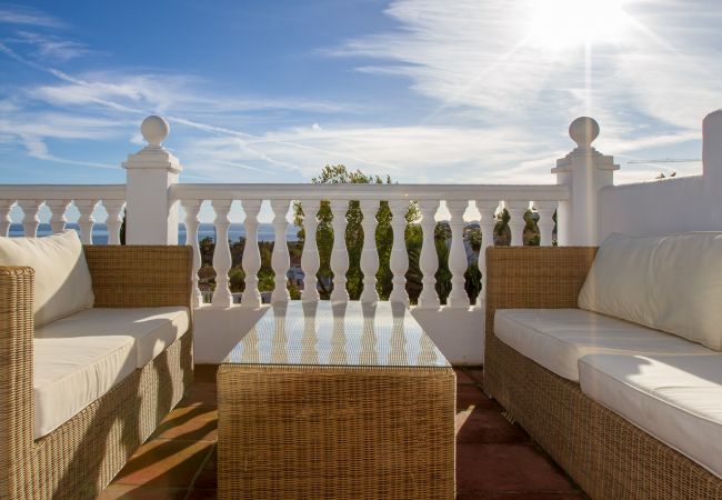 Villa em Benalmádena - Villa Diann - Large 5 bedroom Private Pool Villa with sea view