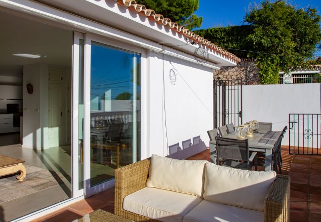 Villa em Benalmádena - Villa Diann - Large 5 bedroom Private Pool Villa with sea view
