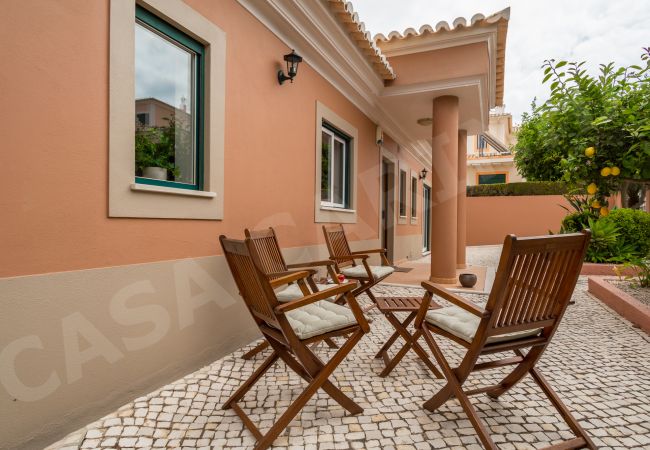 Villa em Lagos - Casa Carinha | limpeza profissional | vivenda de luxo com 5 quartos | piscina privada | perto do centro da cidade de Lagos