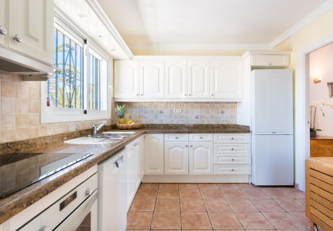 Villa em Mijas Costa - Villa Panorama – Oásis com Vista Mar e Piscina Privada, Mijas Costa