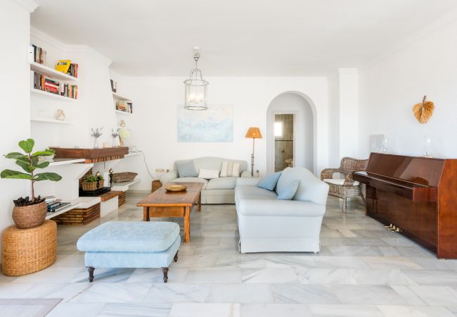 Villa em Mijas Costa - Villa Panorama – Oásis com Vista Mar e Piscina Privada, Mijas Costa