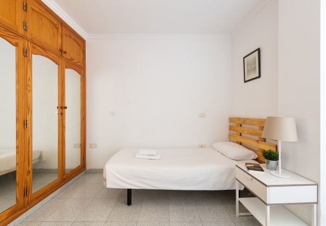 Casa em Las Palmas de Gran Canaria - Next to the beach - 5 beds By CanariasGetaway 