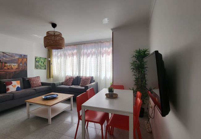 Casa em Las Palmas de Gran Canaria - Next to the beach - 5 beds By CanariasGetaway 