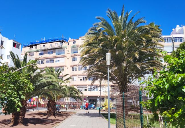 Casa em Las Palmas de Gran Canaria - Next to the beach - 5 beds By CanariasGetaway 