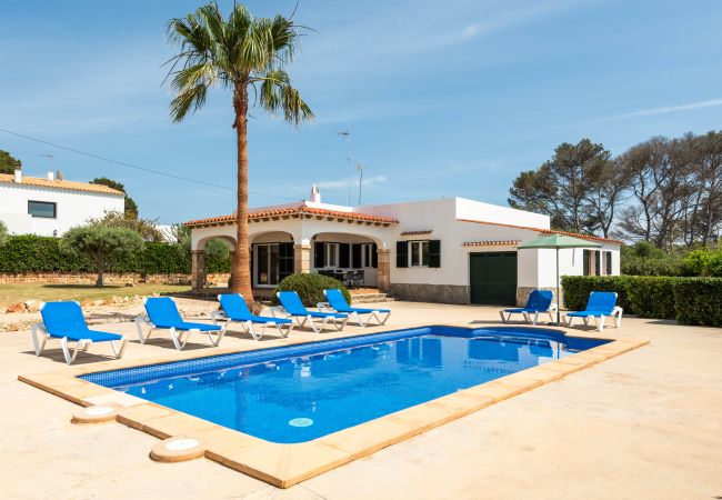 Villa em Cala Blanca - VILLA BINISARET 1