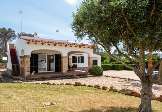 Villa em Cala Blanca - VILLA BINISARET 1