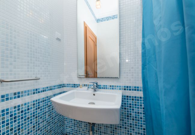 Apartamento em Lagos - Apartment Mos | limpeza profissional | apartamento de 2 quartos de segundo andar | piscina comum