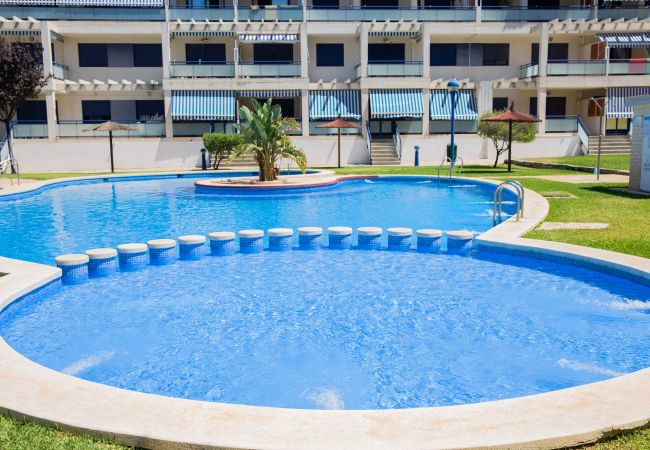 Apartamento em Denia - Denia Port Apartment Sueños del Mar I, mit Terrasse und Pool