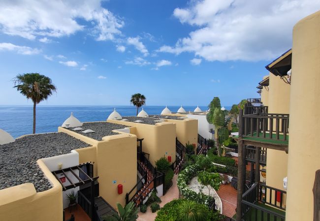 Casa em San Bartolomé de Tirajana - Altamar 52 with balcony&pool By CanariasGetaway 