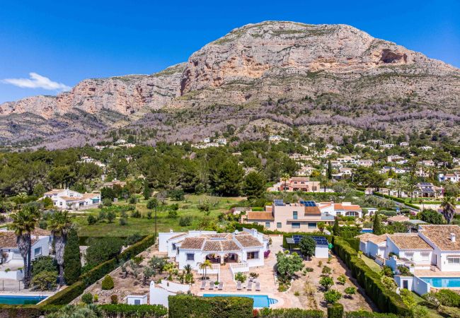 Villa em Javea / Xàbia -  Villa Llamedos Montgo Javea, Piscina privada