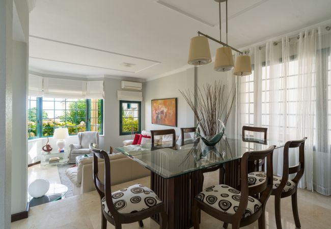 Casa em Santa Brígida - House with cozy garden BBQ 