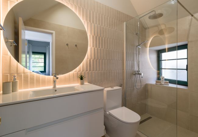 Casa em Santa Brígida - House with cozy garden BBQ 