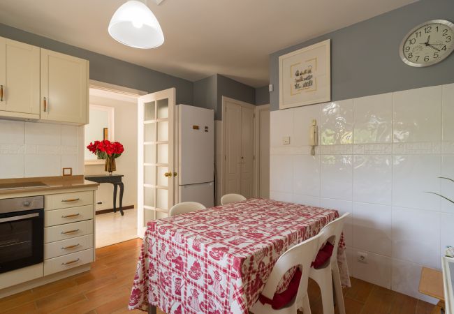 Casa em Santa Brígida - House with cozy garden BBQ 