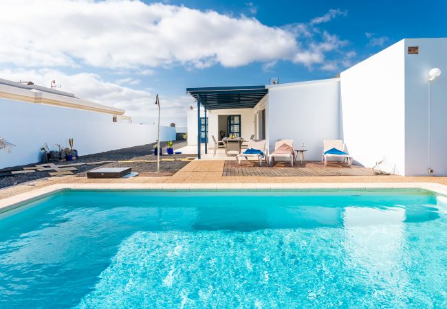 Villa em Playa Blanca - Villa Dream Room Playa Blanca, with Private Pool