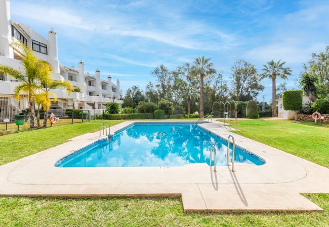 Apartamento em Mijas Costa - Cozy vacation home with garden | Jardines de Calahonda II