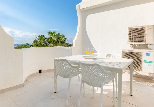 Apartamento em Mijas Costa - Jardines de Calahonda III | Beautiful sea and garden view