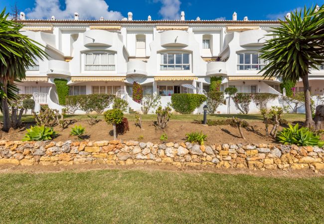 Apartamento em Mijas Costa - Jardines de Calahonda III | Beautiful sea and garden view