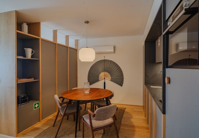 Apartamento em Porto - Premium Corporate Campanhã VI (Varanda, NOVO NA VRBO)