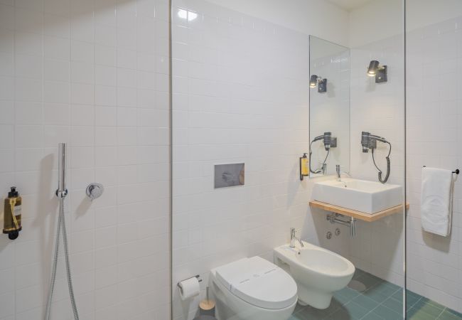 Apartamento em Porto - Premium Corporate Campanhã VI (Varanda, NOVO NA VRBO)