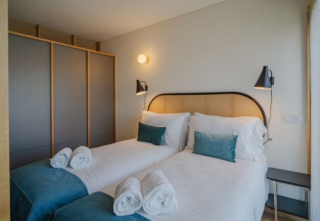 Apartamento em Porto - Premium Corporate Campanhã VII (Varanda, NOVO NA VRBO)