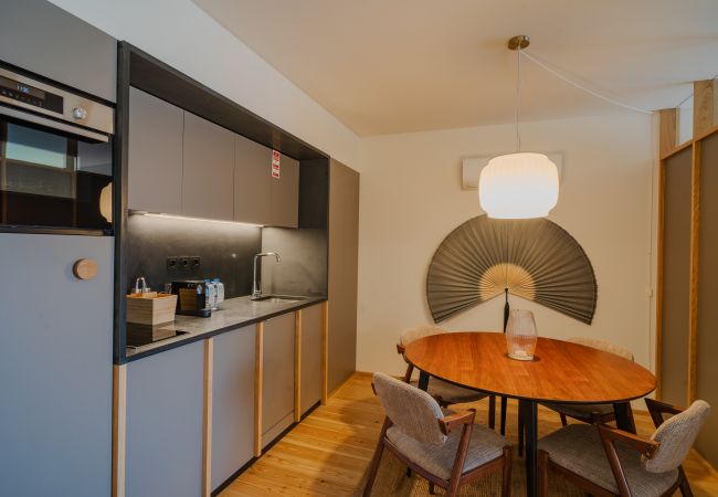 Apartamento em Porto - Premium Corporate Campanhã VII (Varanda, NOVO NA VRBO)