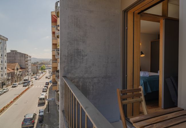 Apartamento em Porto - Premium Corporate Campanhã VIII (Varanda, NOVO NA VRBO)