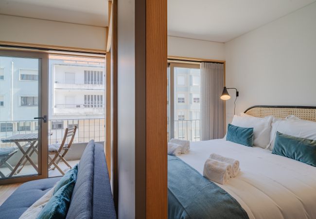 Apartamento em Porto - Premium Corporate Campanhã X (Varanda, NOVO NA VRBO)