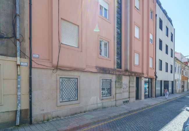 Apartamento em Porto - Classic Apartment (Novo VRBO)