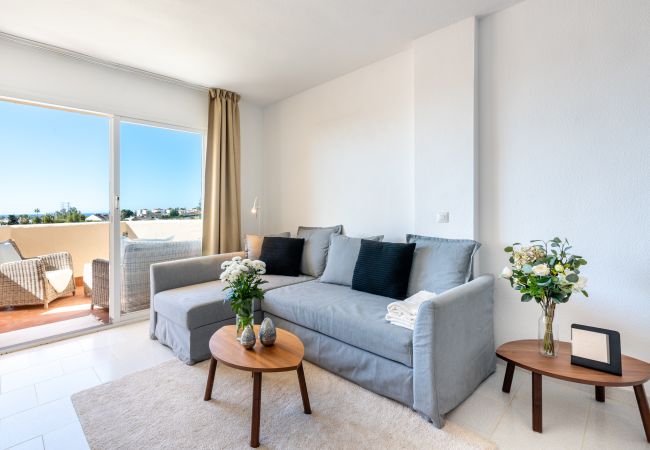 Apartamento em Mijas Costa - Zeus | Riviera del Sol Apartment with Stunning Sew Views