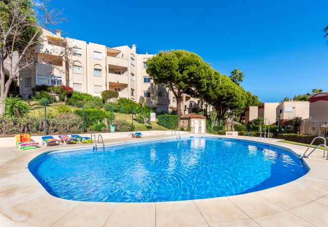 Apartamento em Mijas Costa - Zeus | Riviera del Sol Apartment with Stunning Sew Views