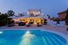Вилла на Марбелья / Marbella - El Rosario Marbella - Luxury 6 bed/bath villa, private pool, jacuzzi