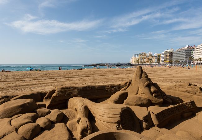 Дом на Лас Пальмас де Гран Канариа / Las Palmas de Gran Canaria - Yellow Sun Marine by CanariasGetaway