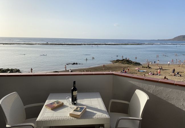 Дом на Лас Пальмас де Гран Канариа / Las Palmas de Gran Canaria - Vista Dorada al mar balcón-Wifi By Canariasgetaway