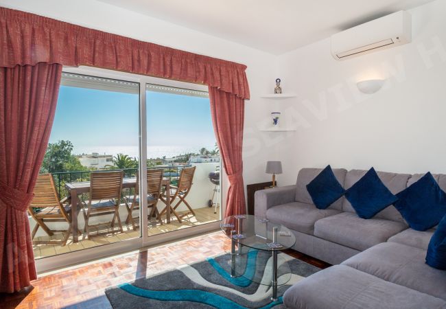 Апартаменты на Luz - Seaview Apartment H | professionally cleaned | 2-bedroom apartment | very close to centre of Praia da Luz | panoramic sea views