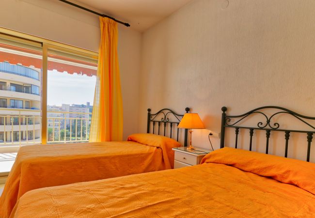 Апартаменты на Фуэнхирола / Fuengirola - Doña Sofia Fuengirola - Beach Apartment, parking, Wi-Fi, sea view