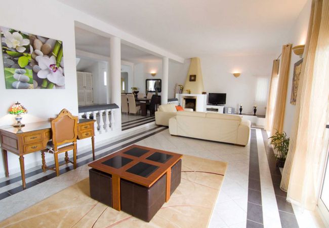 Вилла на Albufeira - Villa Jorida | 4 Quartos | Sossegada | Albufeira