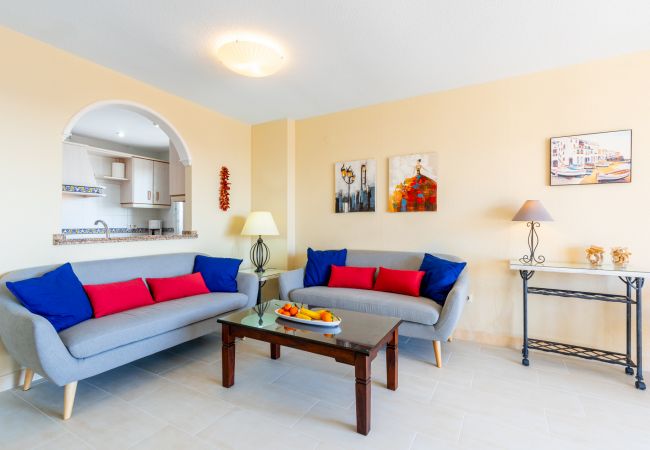 Апартаменты на Benalmádena - Pueblo Evita III, Benalmadena - 3 BED / 2 BATH, terrace, sea view