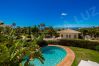 Вилла на Luz - Villa Serena da Luz |  professionally cleaned | 4-bedroom villa | children's swings and slide | heated* pool 