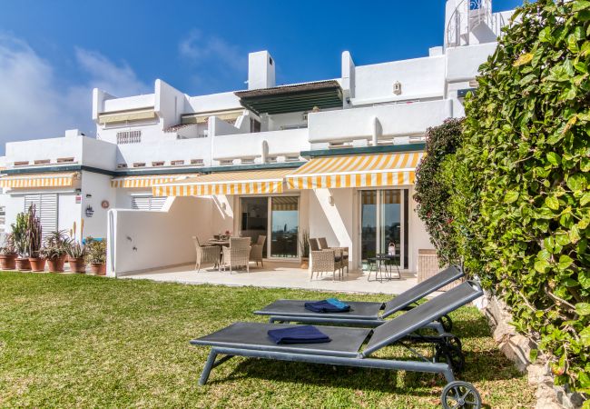 Апартаменты на Марбелья / Marbella - Azahara Marbella - Modern decorated apartment with lovely terrace view