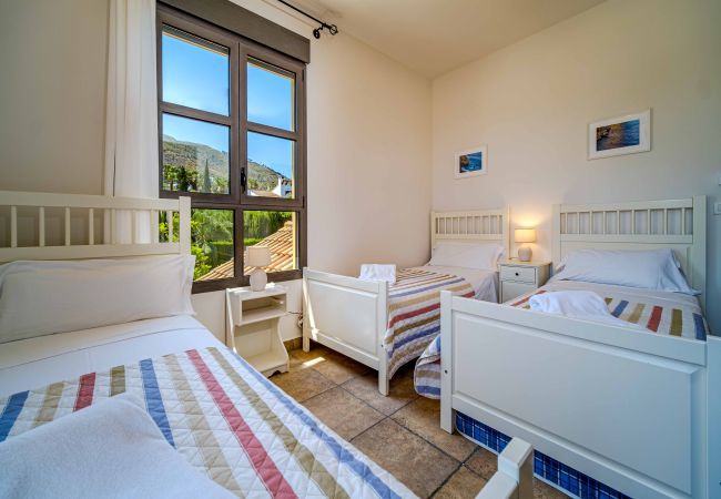 Вилла на Хавеа / Javea - Villa Abaesko, con Jardín y Piscina Privada