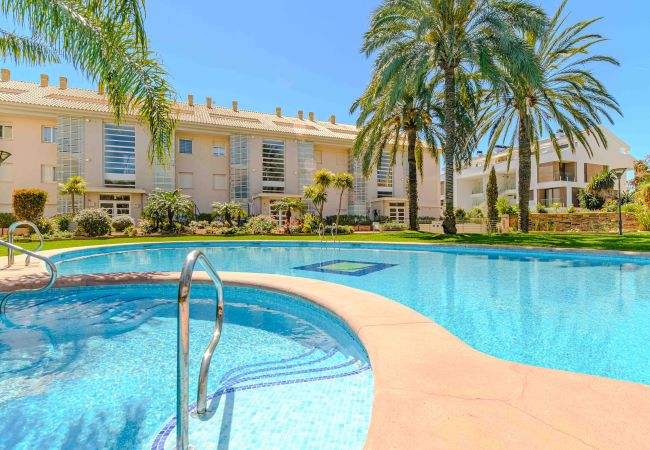 Апартаменты на Хавеа / Javea - Golden Gardens Duplex Apartment Javea Arenal , 3 Terrazas, AC, Piscina, a solo 600m de la Playa!