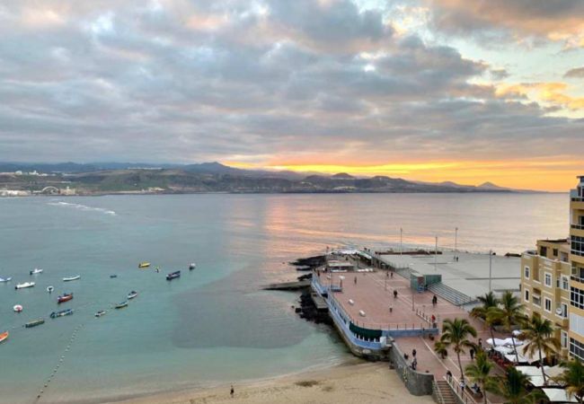 Дом на Лас Пальмас де Гран Канариа / Las Palmas de Gran Canaria - Sunset views over the sea By CanariasGetaway
