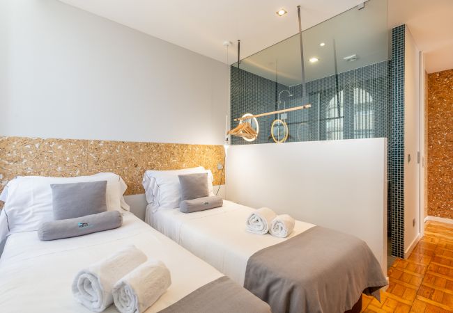 Апартаменты на Porto - Apartamento Superb Townhouse (9 Quartos, Grupos e Famílias grandes)