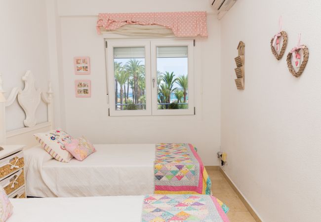 Апартаменты на Хавеа / Javea - Marina Beach Apartment Javea Arenal 