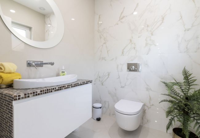 Вилла на Almancil - Villa Monroy | 4 Quartos | Moderna | Caliços