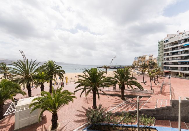 Дом на Лас Пальмас де Гран Канариа / Las Palmas de Gran Canaria - Balcony above the Sea -2I By CanariasGetaway 